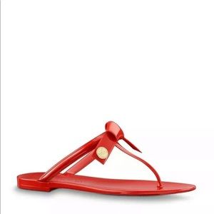 NEW Louis Vuitton Seastar Thong Sandal, Size 40